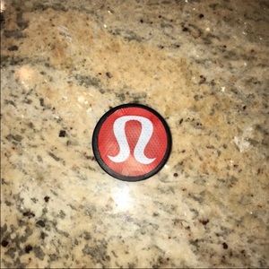 Lululemon pop socket